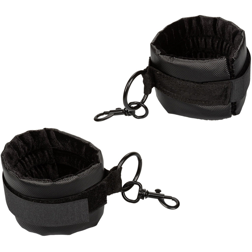 Boundless Collar Body Restraint - Tophatter's Adult Products Bondage and Fetish > Restraints - Tophatter Daily Deals
