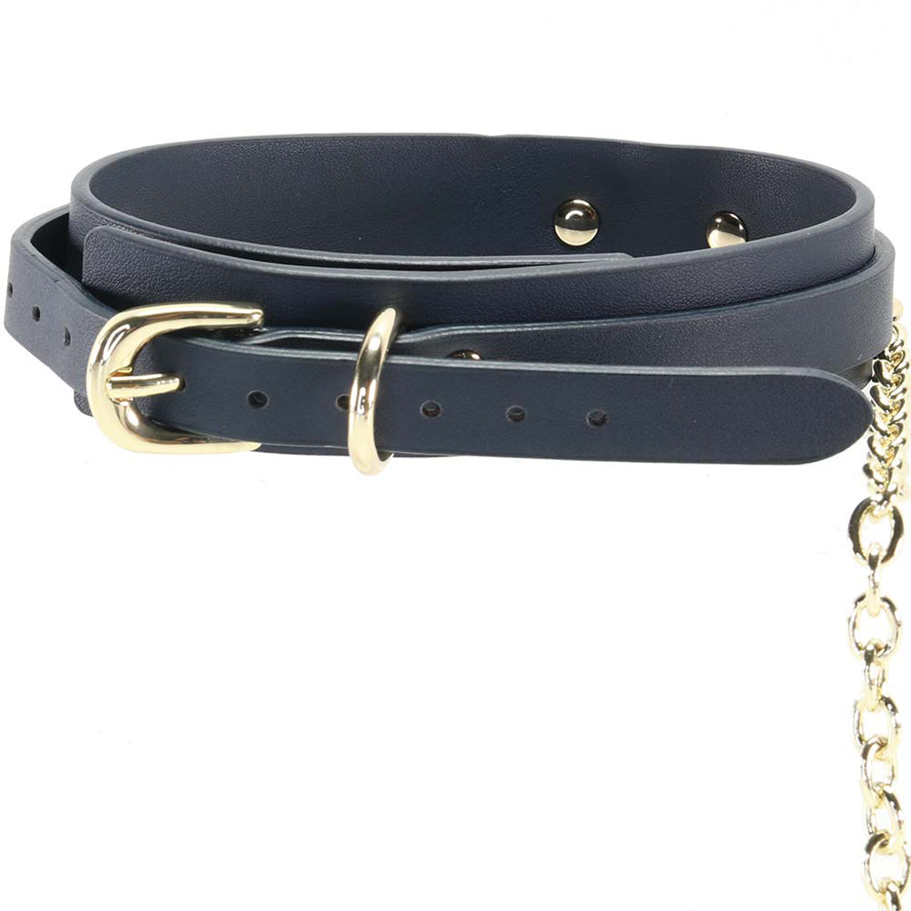 Bondage Couture Collar & Leash Bondage and Fetish > Leashes and Collars - Tophatter Daily Deals