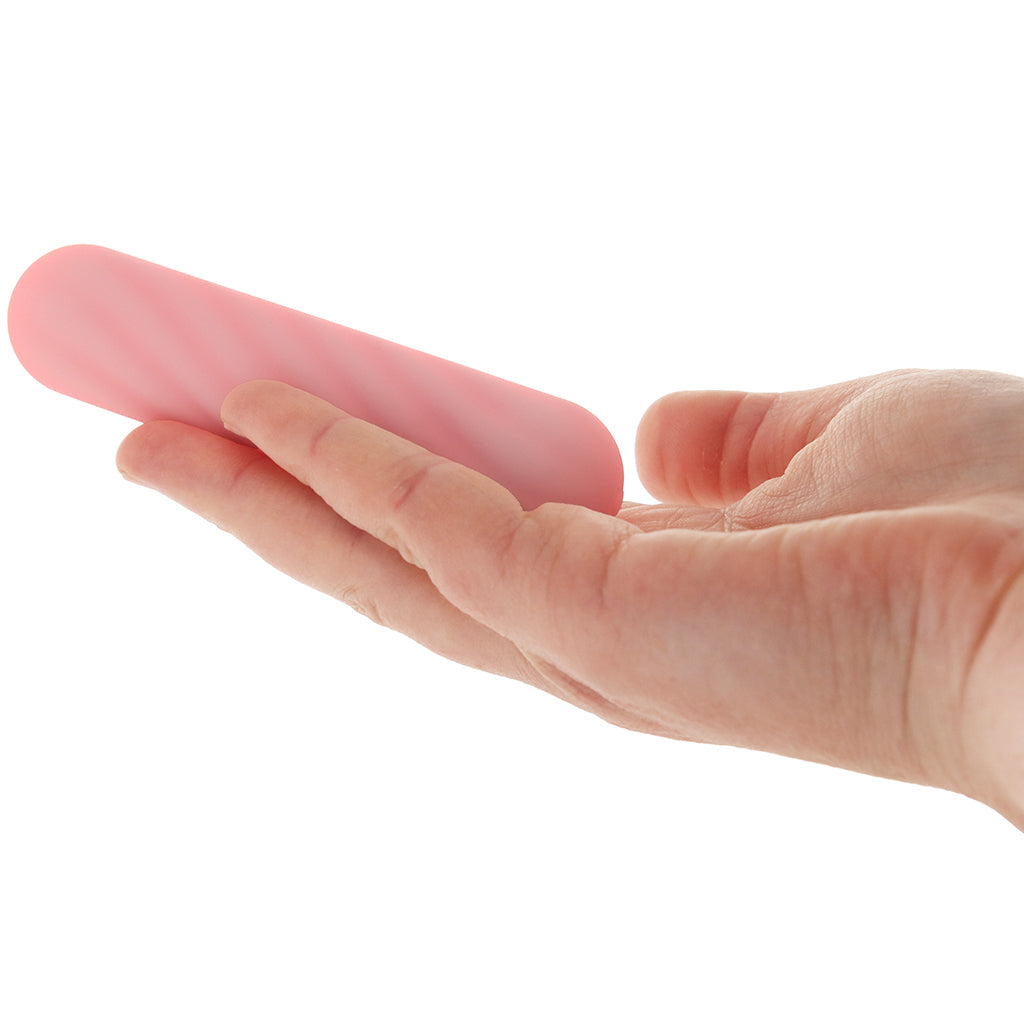 X&O's Crave Silicone Bullet Vibe Vibrators > Bullet and Egg Vibrators - Tophatter Daily Deals