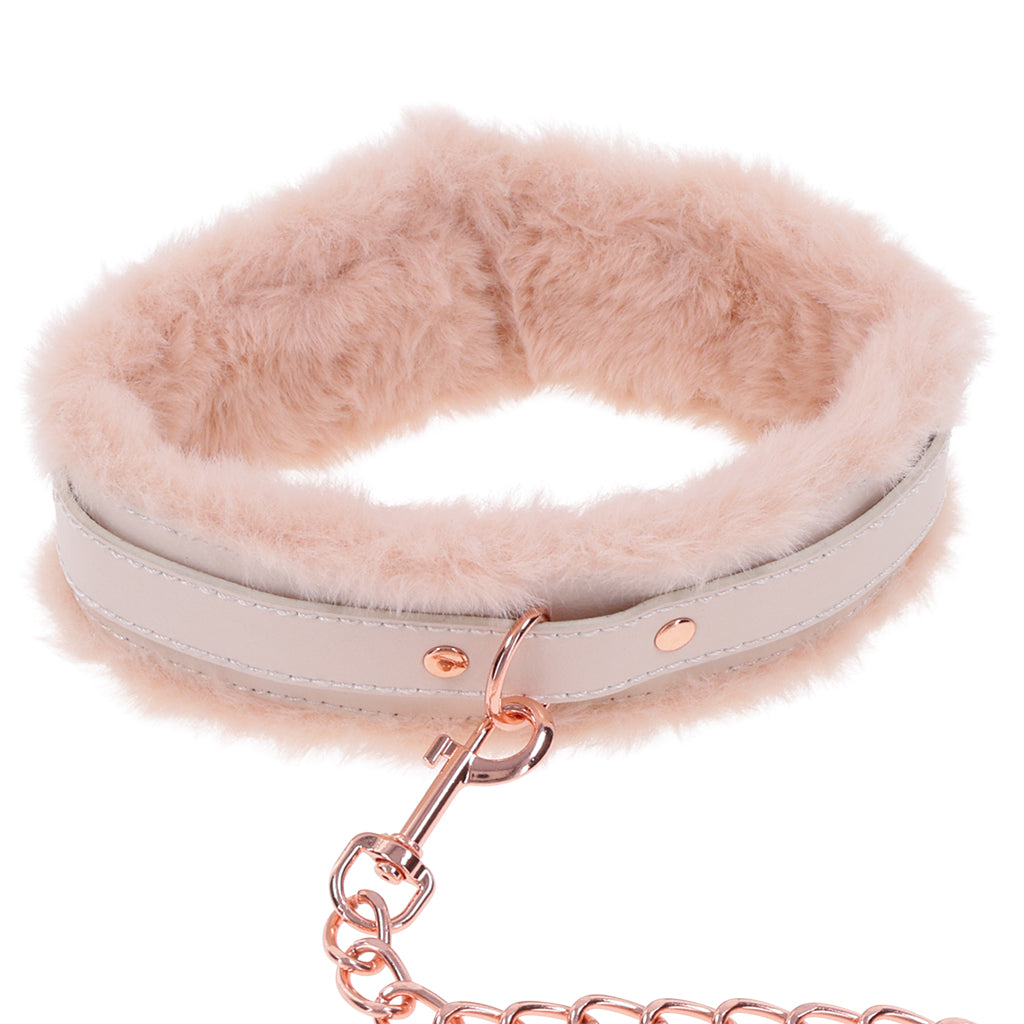 S&M Peaches 'n CreaMe Fur Collar and Leash Bondage and Fetish > Leashes and Collars - Tophatter Daily Deals