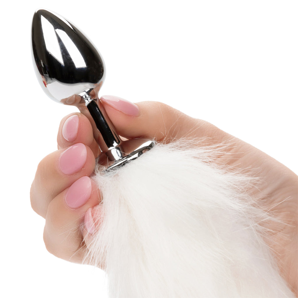 Running Wild White Tail Plug - Tophatter's Adult Products Anal Sex Toys > Butt Plugs - Tophatter Daily Deals