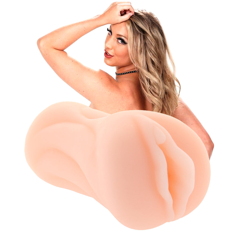 Kaylee Gunner Pussy Stroker - Tophatter's Adult Sex Toys Online Male Masturbators > Pocket Strokers - Tophatter Daily Deals