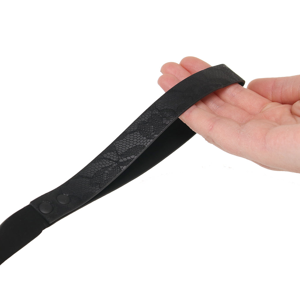 Sincerely Locking Lace Leash and Collar in Black Bondage and Fetish > Leashes and Collars - Tophatter Daily Deals