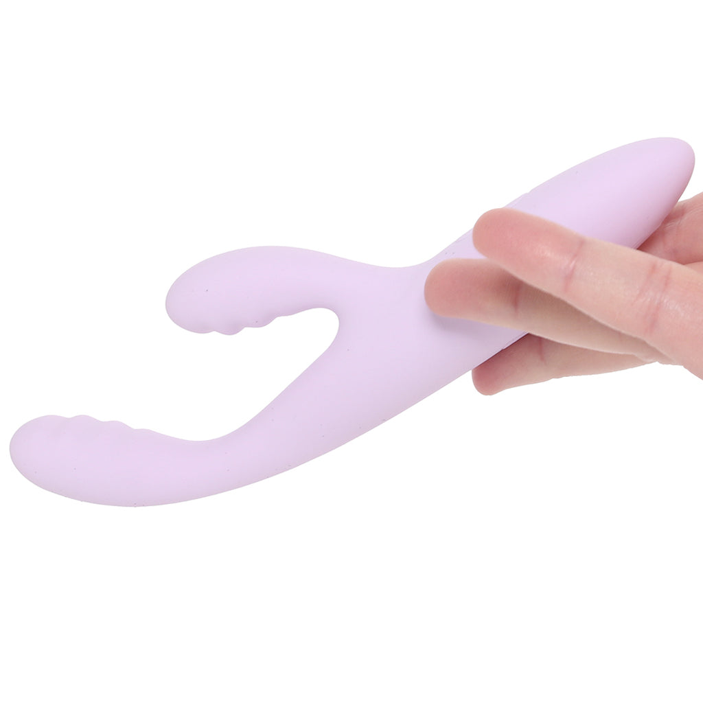 CICI+ 2 App-Controlled Slim Vibe - Tophatter's Vibrator Deals Online Vibrators > Rabbit Vibrators - Tophatter Daily Deals