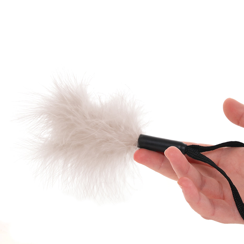 S&M Peaches 'n CreaMe Wrist Feather Ticker in Cream Sensual Love > Ticklers & Teasers - Tophatter Daily Deals