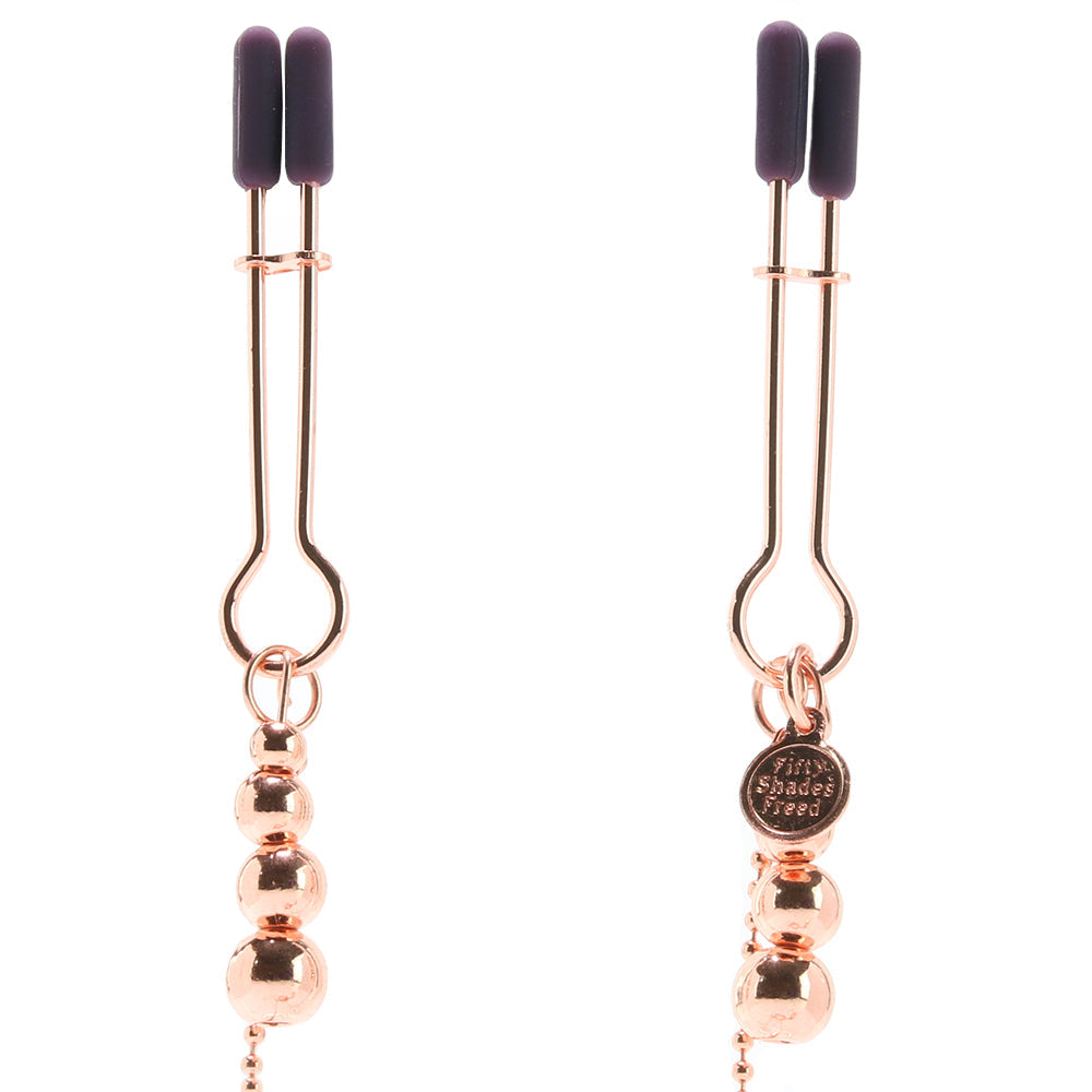 All Sensation Nipple & Clitoral Chain Bondage and Fetish > Nipple Stimulators & Clamps - Tophatter Daily Deals