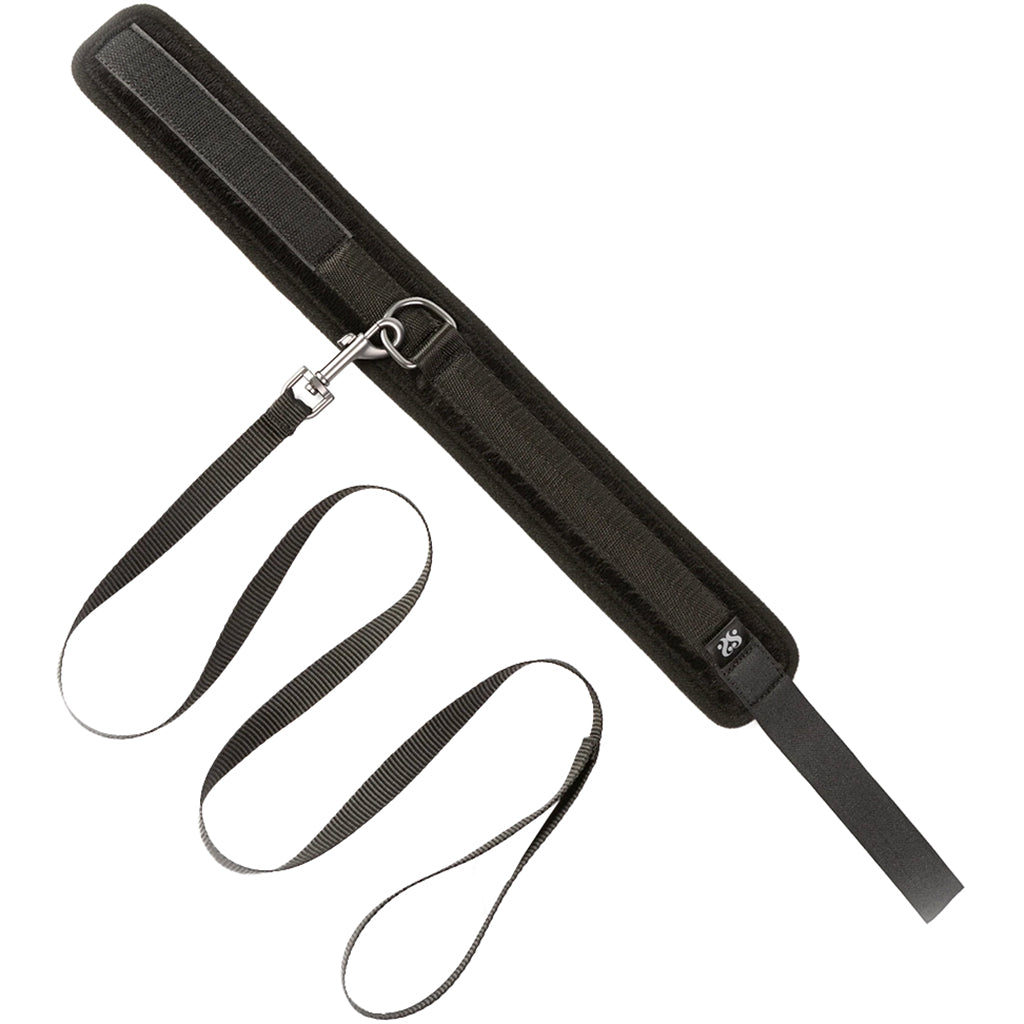 Sei Mio Take The Lead Neck Collar & Leash - Tophatter's Adult Sex Toys Online Bondage and Fetish > Leashes and Collars - Tophatter Daily Deals