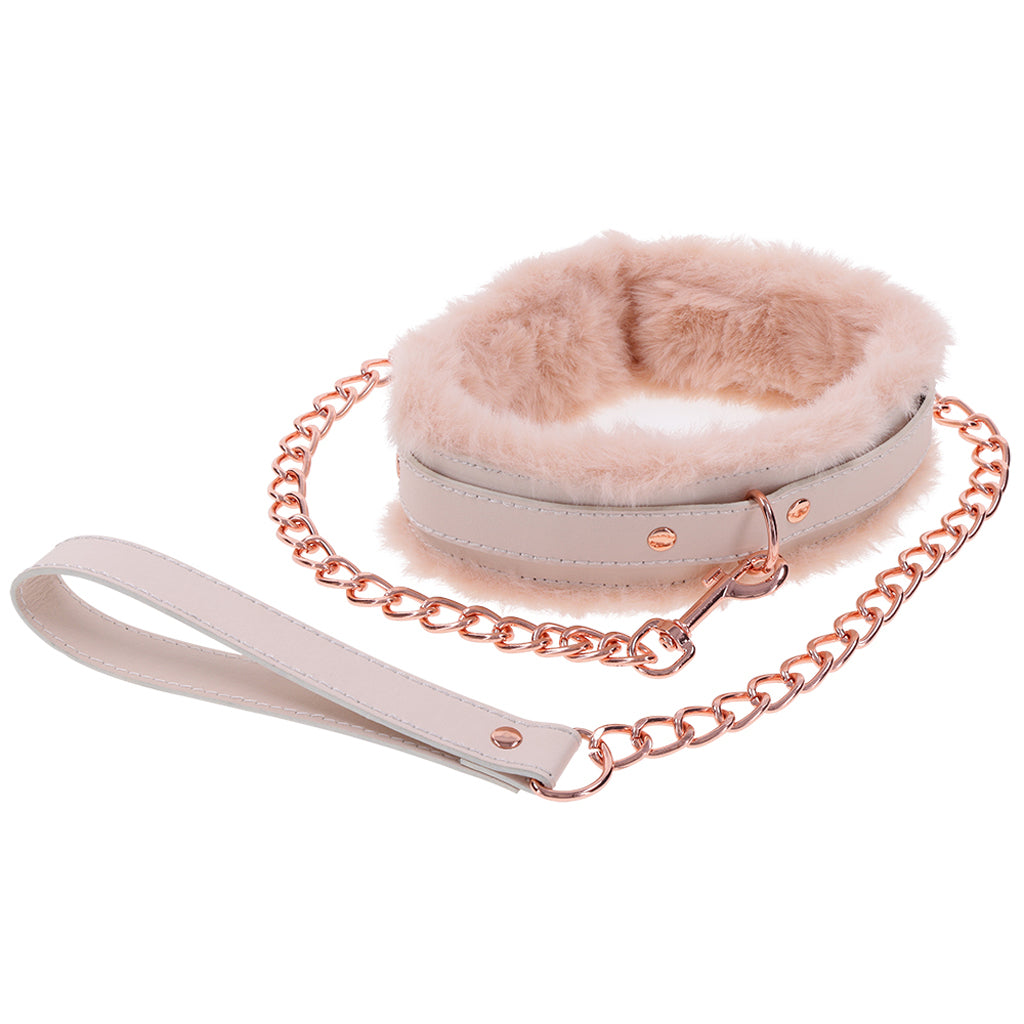 S&M Peaches 'n CreaMe Fur Collar and Leash - Tophatter's Adult Products Bondage and Fetish > Leashes and Collars - Tophatter Daily Deals