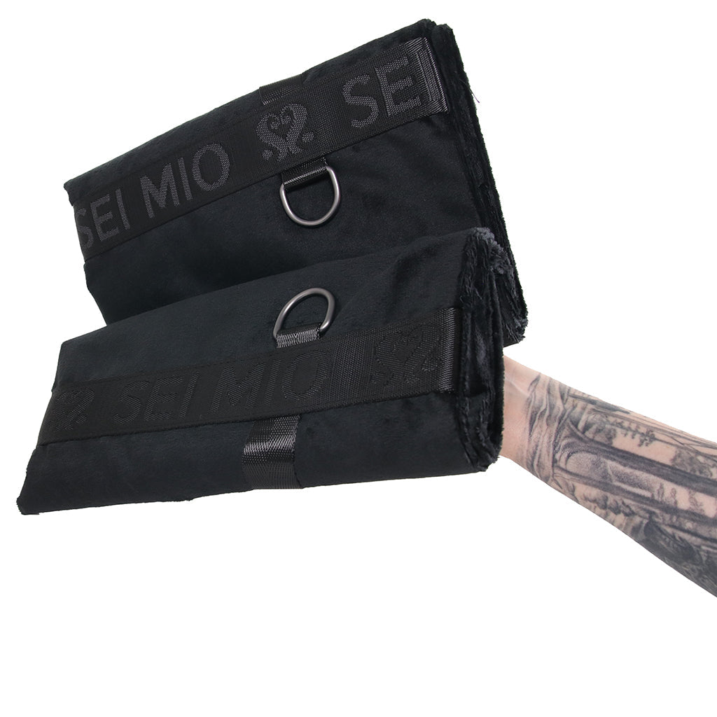 Sei Mio Pillow Talk Positioning & Restraint Pillowcase Bondage and Fetish > Tools & Accessories - Tophatter Daily Deals