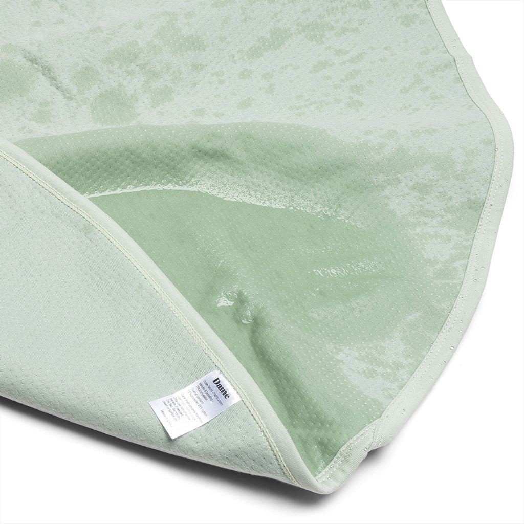 Dame Thro Travel Waterproof Blanket in Sage Bondage and Fetish > Tools & Accessories - Tophatter Daily Deals