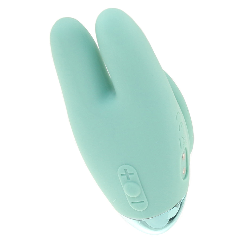 JimmyJane Form 2 Gripp Vibe - Tophatter's Vibrator Deals Online Vibrators > Clitoral Stimulators - Tophatter Daily Deals