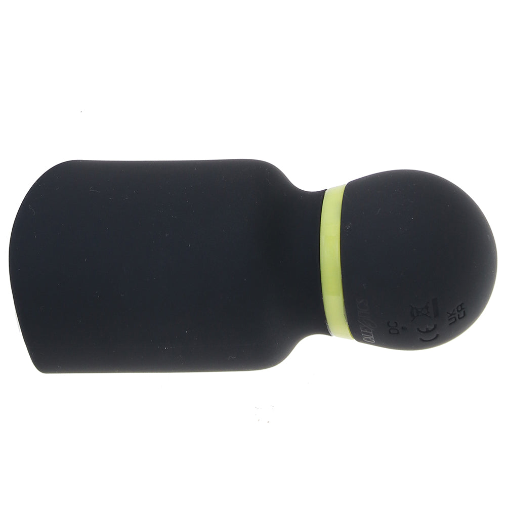 Boundless Flickering Stroker - Tophatter's Vibrator Deals Online Male Masturbators > Vibrating - Tophatter Daily Deals