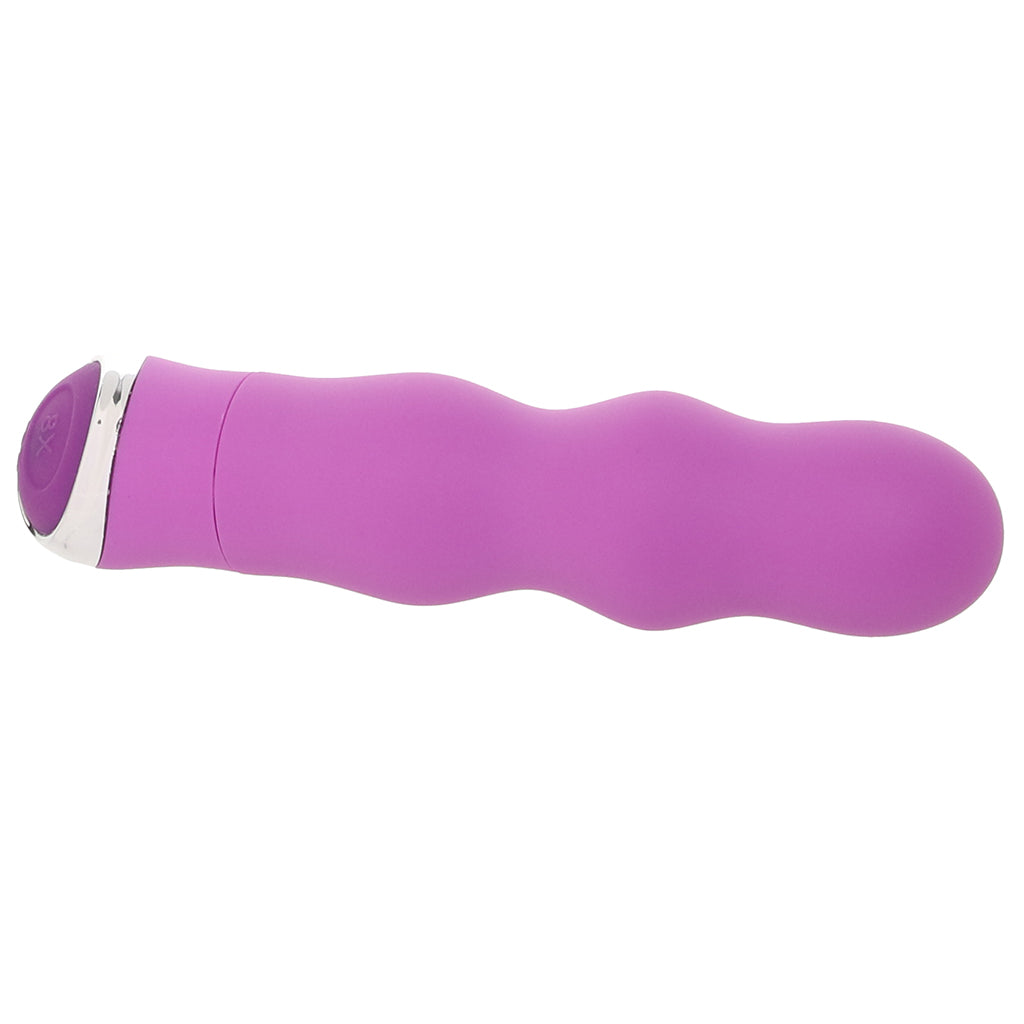 8 Function Classic Chic Wave Vibe in Purple - Tophatter's Vibrator Deals Online Vibrators > G-Spot Vibrators - Tophatter Daily Deals