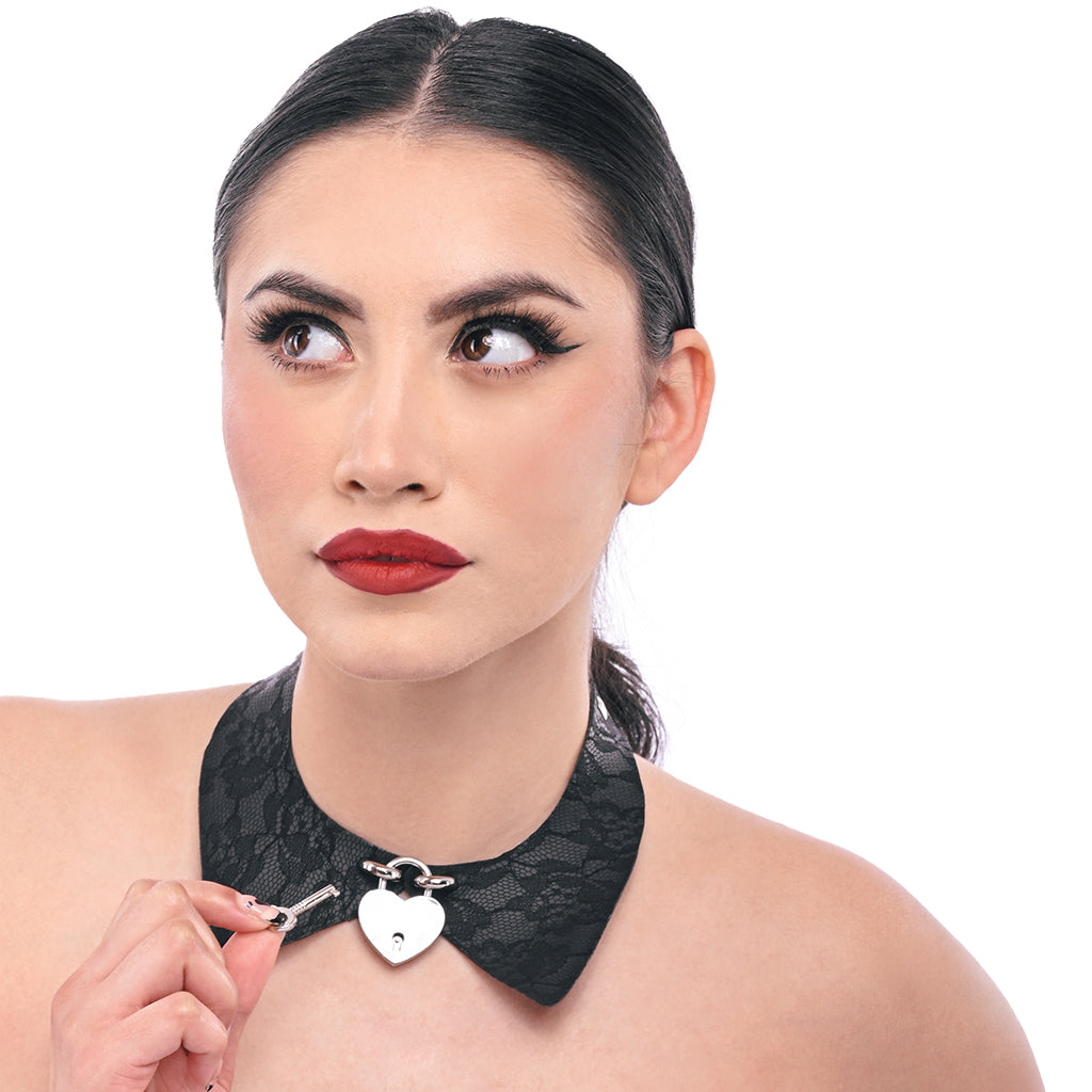 S&M Heartbound Lace Day Collar Bondage and Fetish > Leashes and Collars - Tophatter Daily Deals