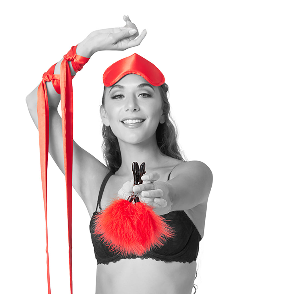 Sex & Mischief Amor Bondage Beginner Kit Bondage and Fetish > Starter BDSM Kits - Tophatter Daily Deals