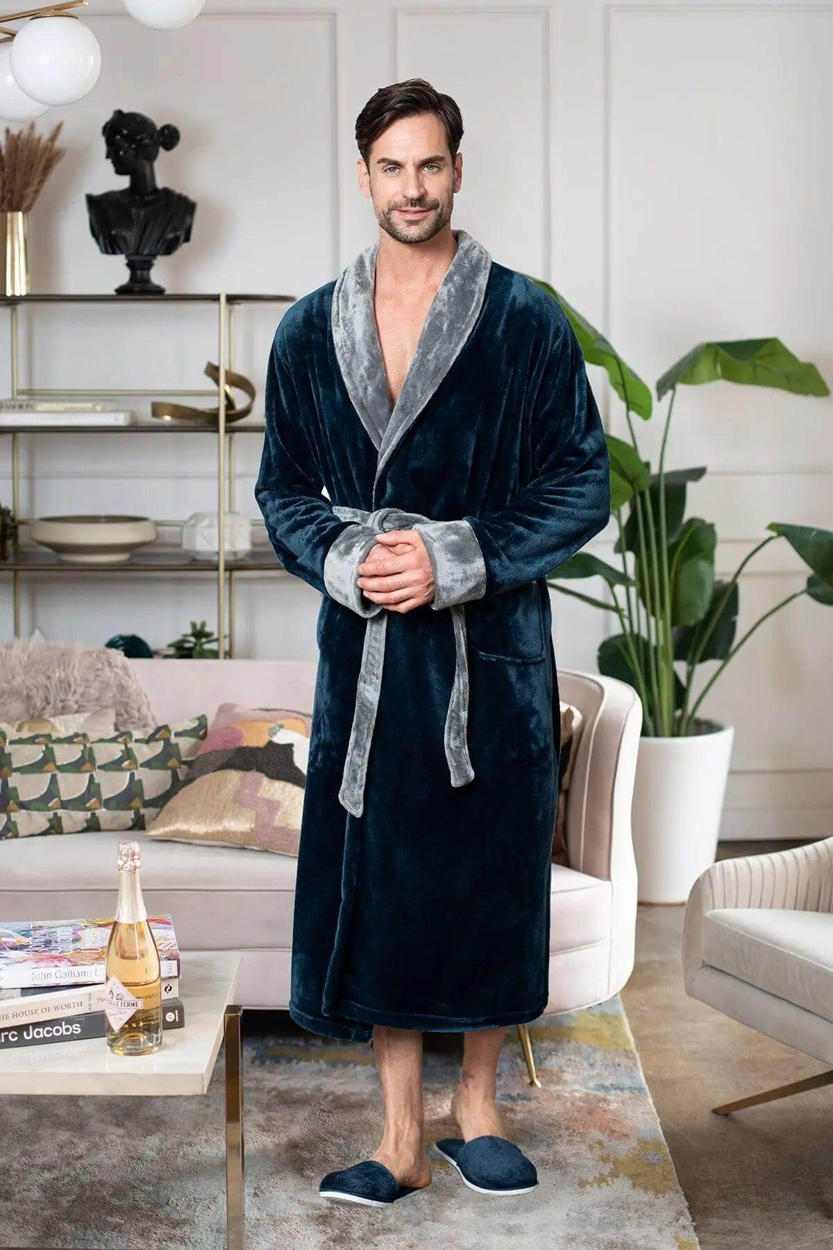 Cozy Mens Plush Robes – Built for Comfort, Designed to Last Everything Else - Tophatter Daily Deals