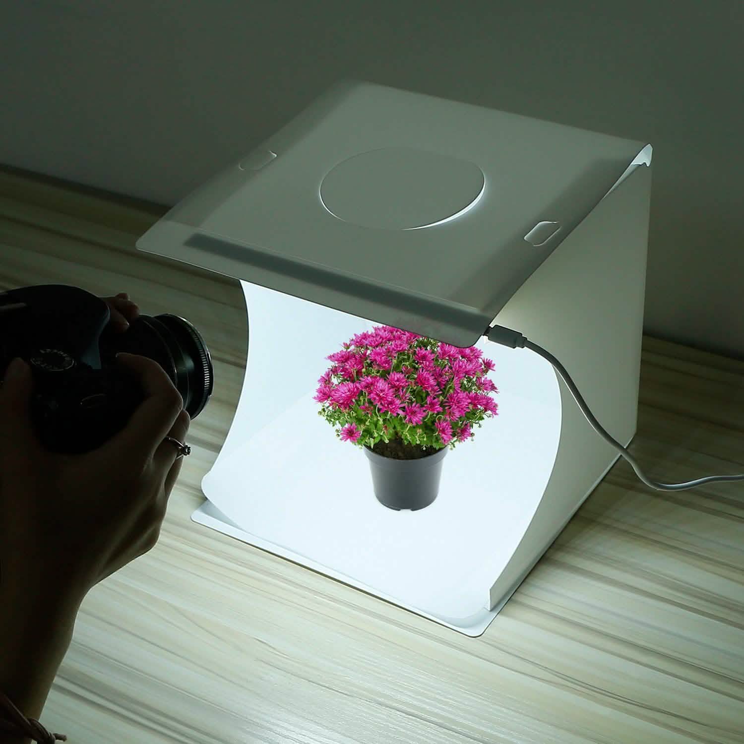 Photographer Color Box Mini Photo Studio Box Photography with 6 Color Backdrops – Tophatter's Inc.