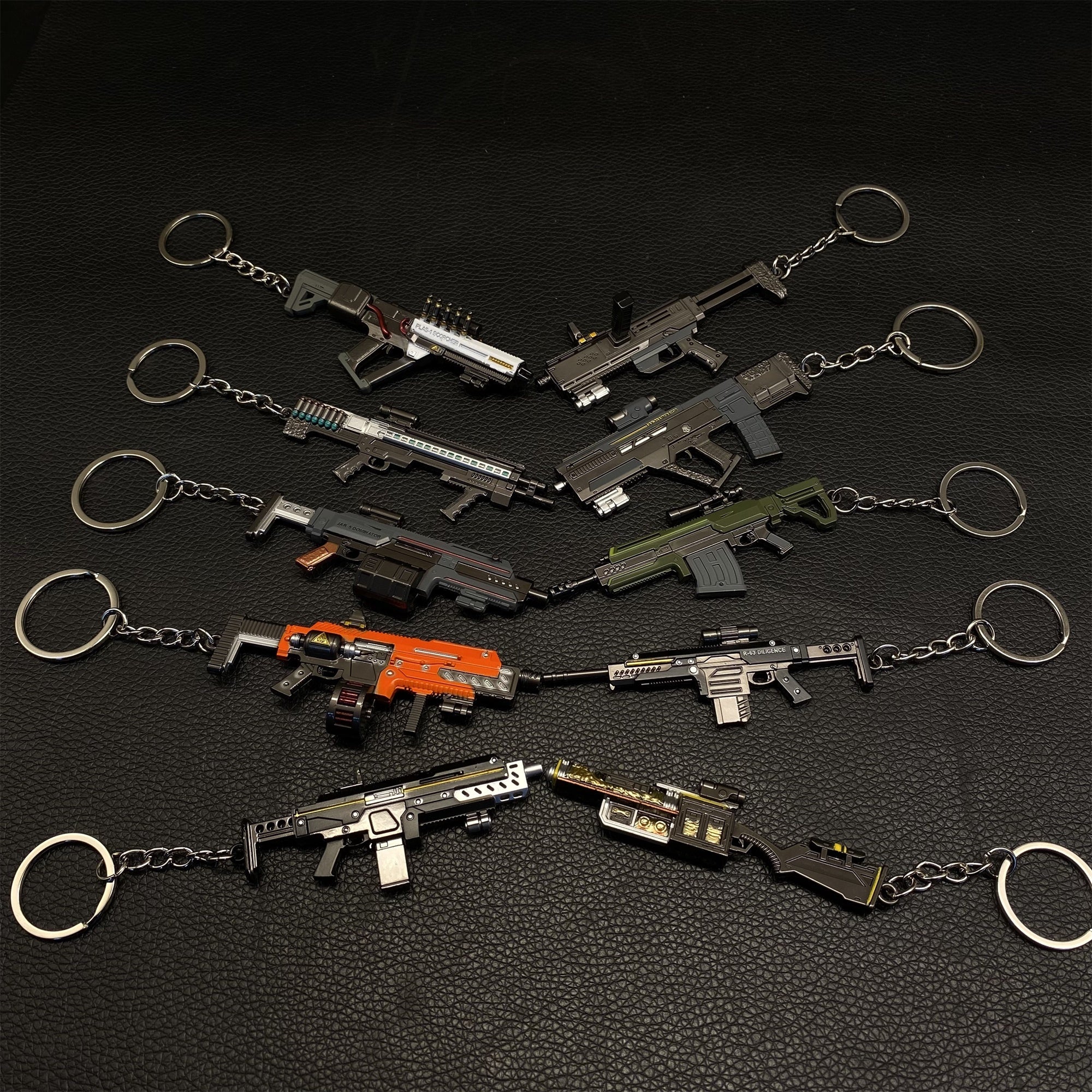 HD2 Gun Keychain Fantastic Charm 10 in 1 Pack - Tophatter Daily Deals