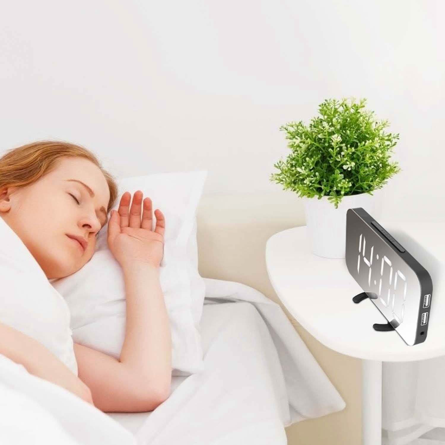 Mirror LED Electronic Alarm Clock Household Appliances - Tophatter Daily Deals