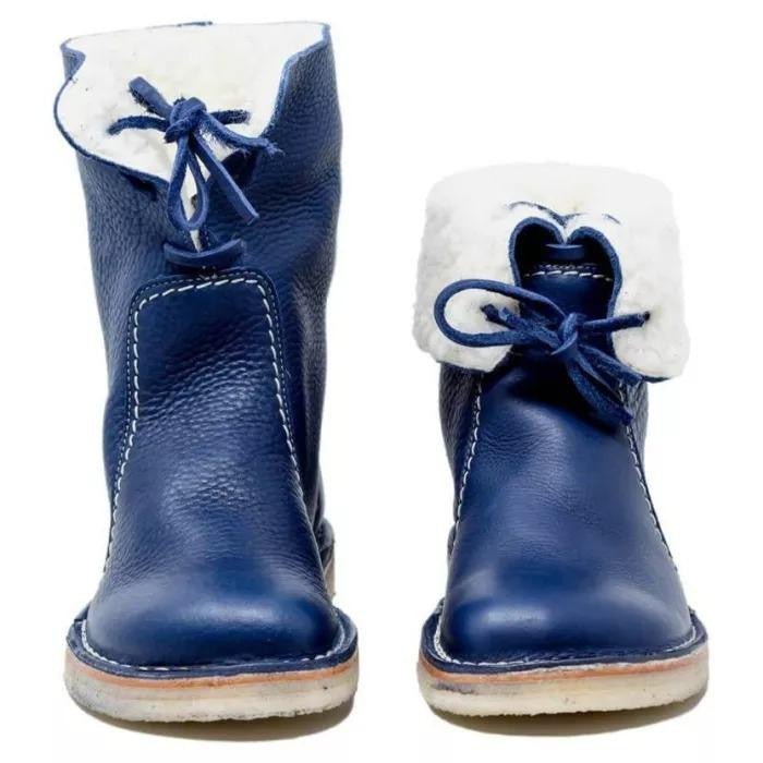 Insulating Women's Winter Boots - Foldover Cuff, Leather Blue - Tophatter Daily Deals
