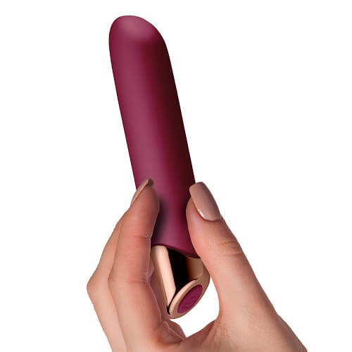 Chaiamo Burgundy Sensory Vibrator for Pleasure > Vibrators > Mini Vibrators - Tophatter Daily Deals