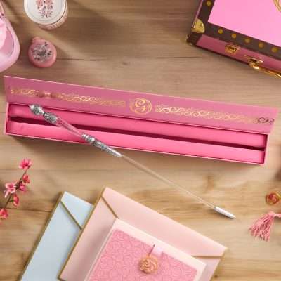 Wicked - Glinda Shiz University Training Wand in Collector's Box Collectible Box - Tophatter Daily Deals