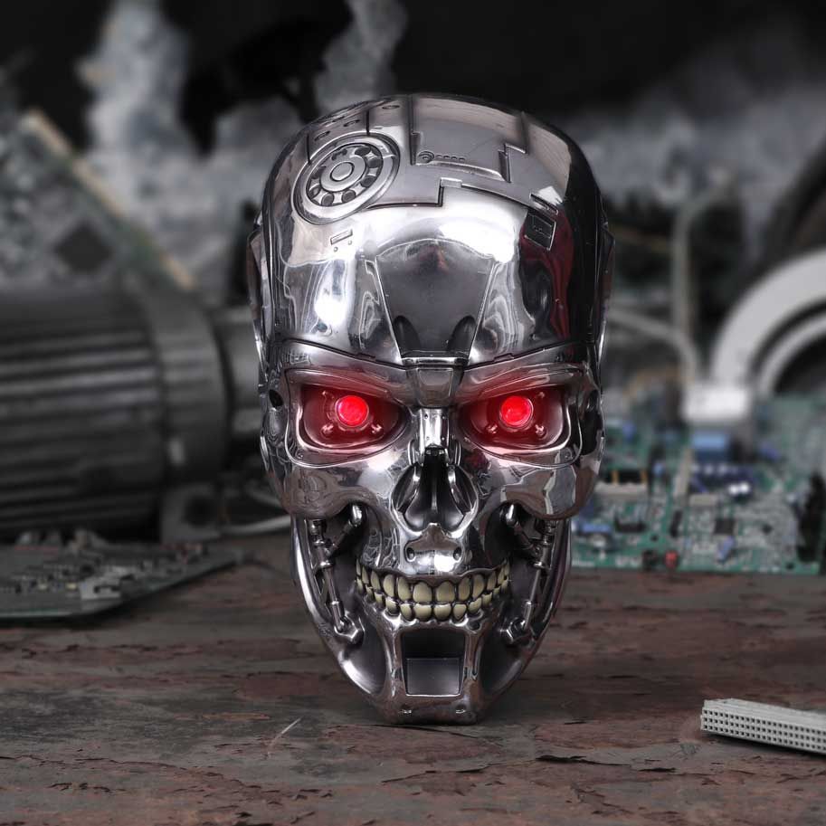 Terminator – Official T-800 Endoskeleton Head Statue Statue - Tophatter Daily Deals