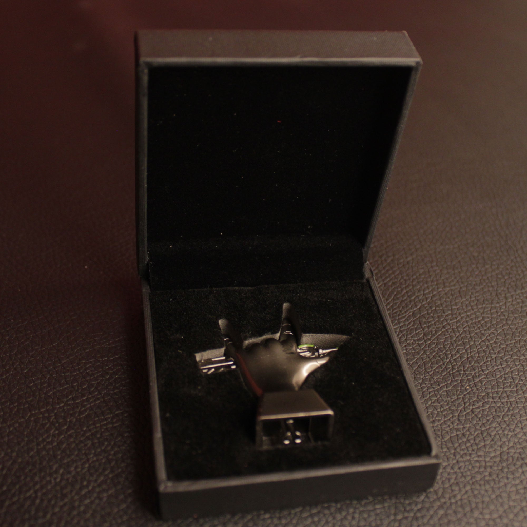 Alloy Mechanical Keyboard Caps Octane Wingman Wraith Heirloom Octane Heirloom Keycap - Tophatter Daily Deals