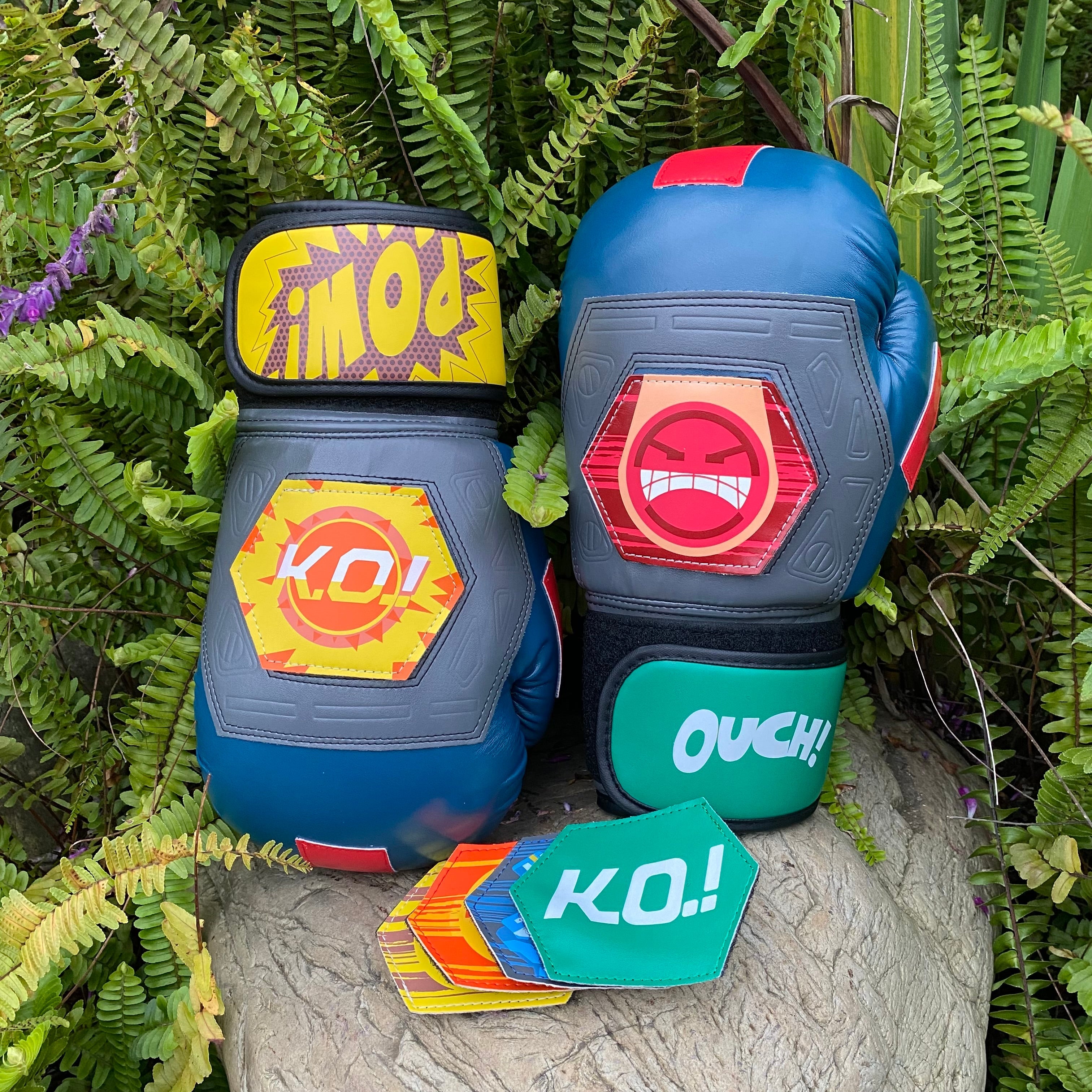 Pathfinder Heirloom Real Functional Pathfinder Boxing Gloves - Tophatter Daily Deals