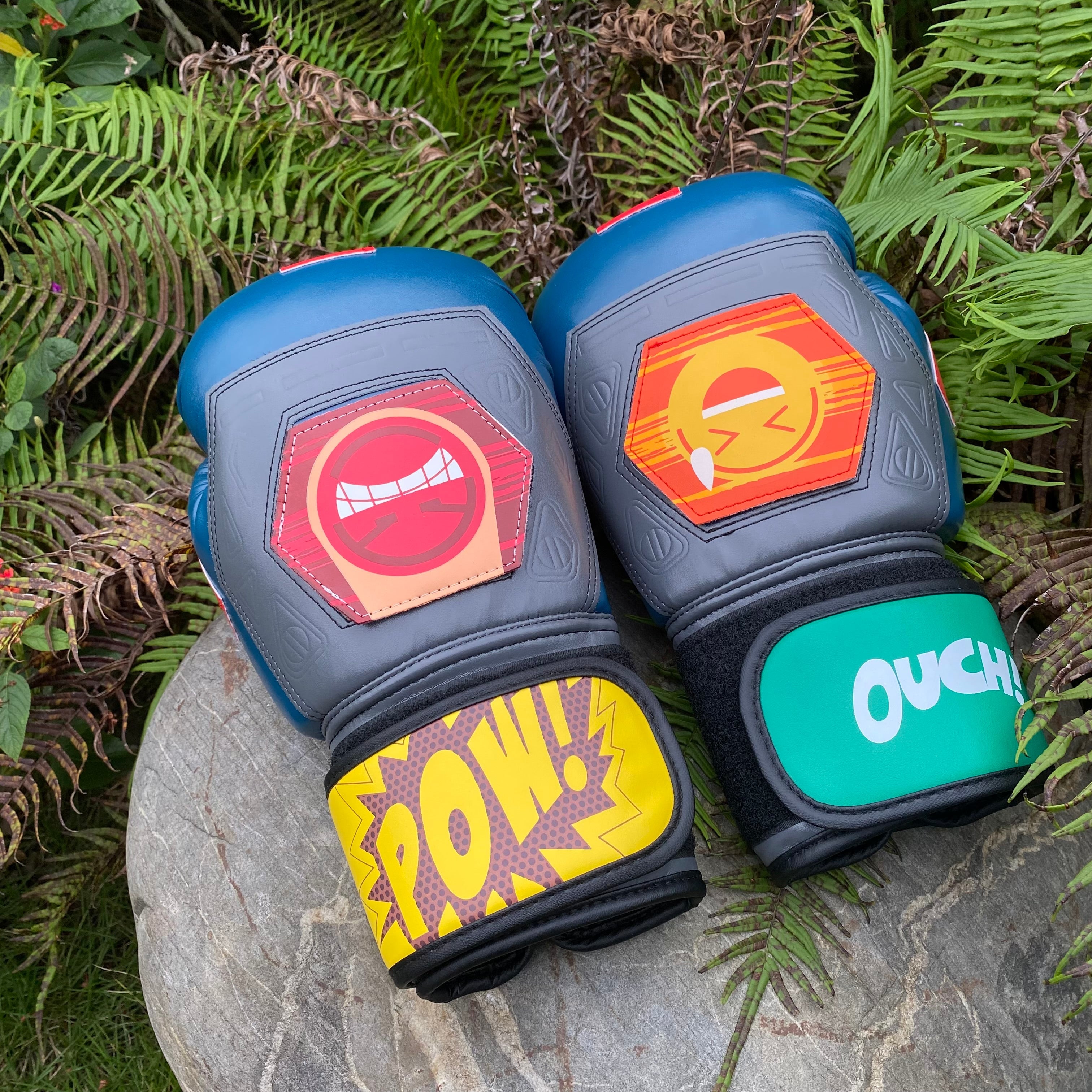 Pathfinder Heirloom Real Functional Pathfinder Boxing Gloves - Tophatter Daily Deals