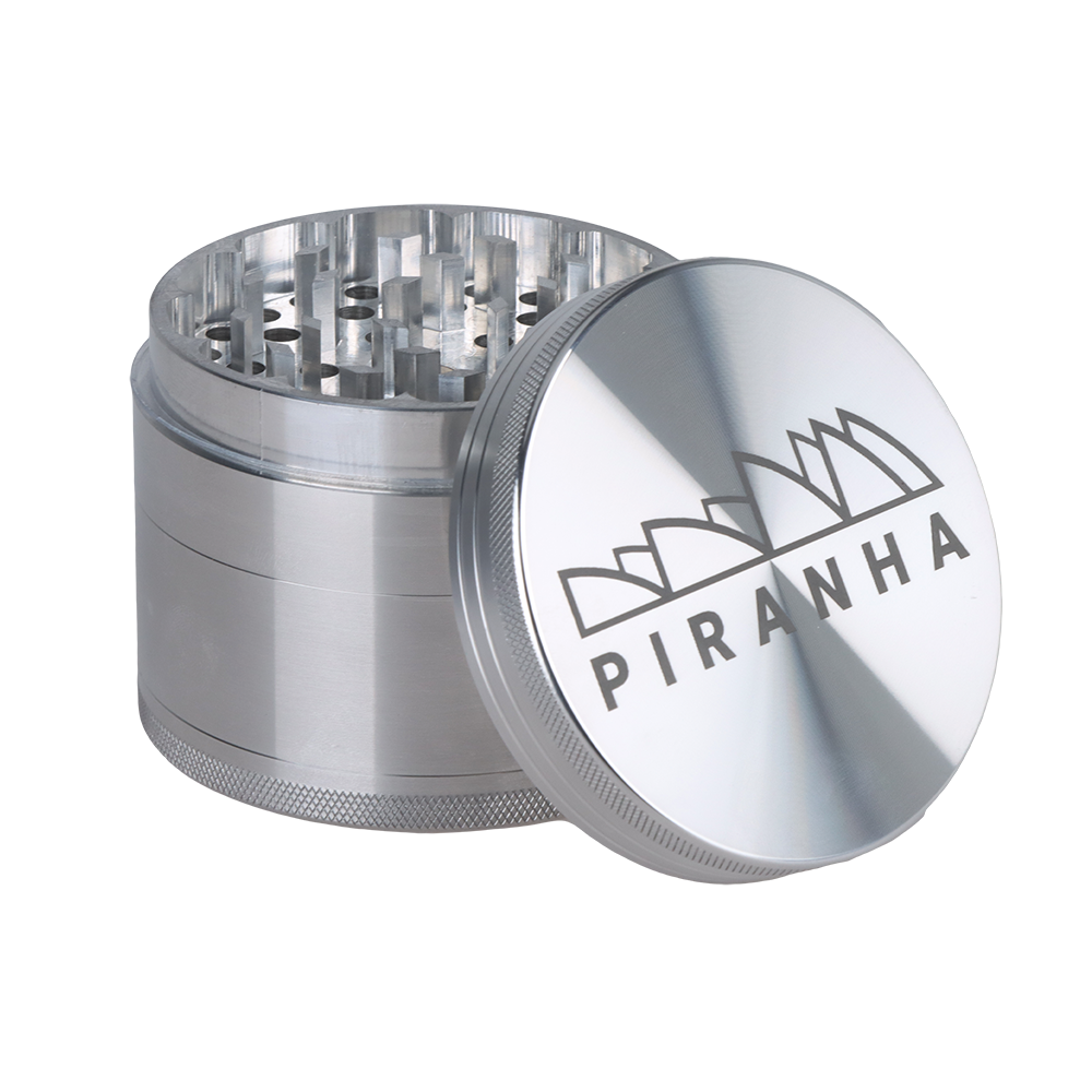 Piranha Aluminum Grinder | 4pc | 3.5" Silver Metal Grinders - Tophatter Daily Deals