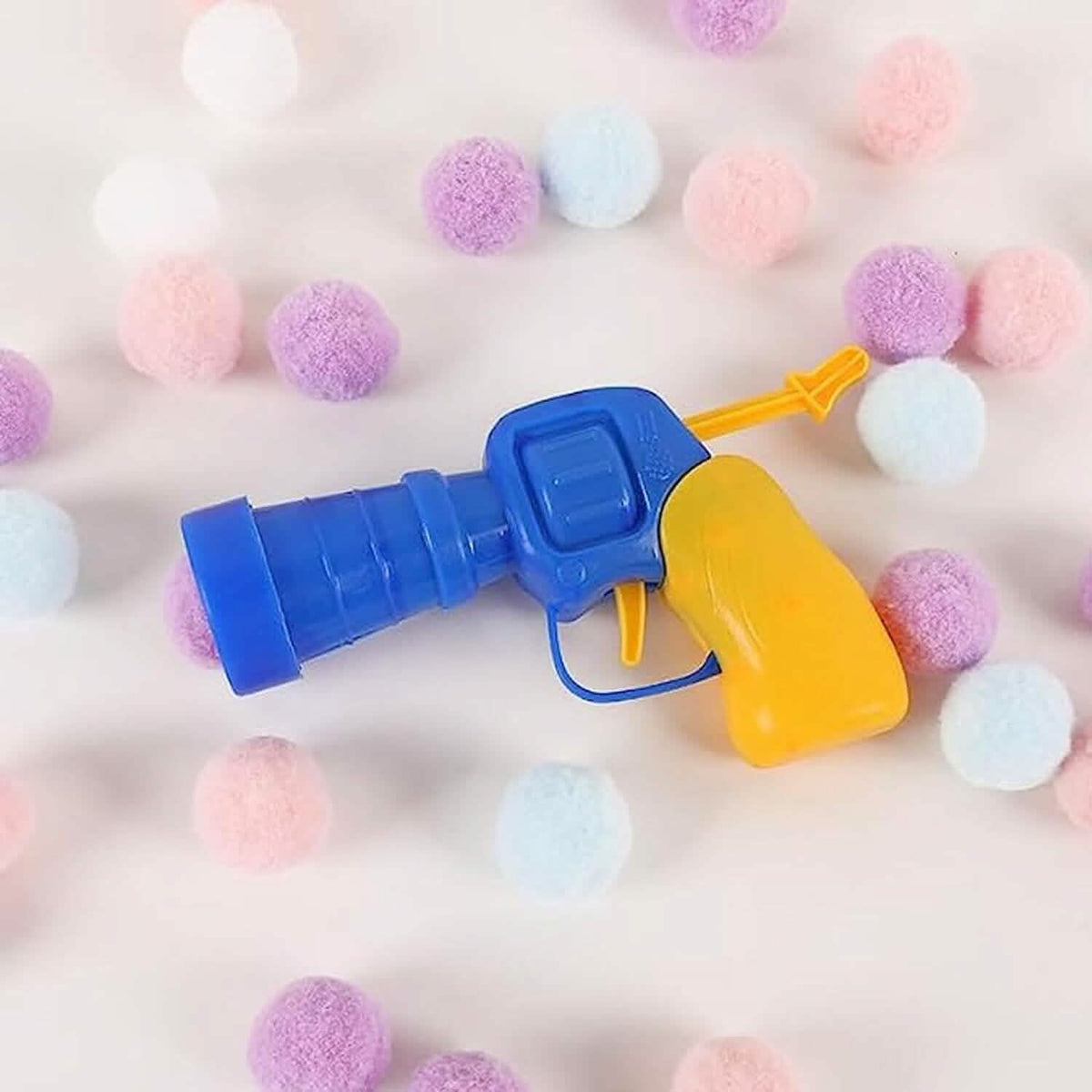 Plush Ball Shooting Gun Pet Supplies - Tophatter Daily Deals