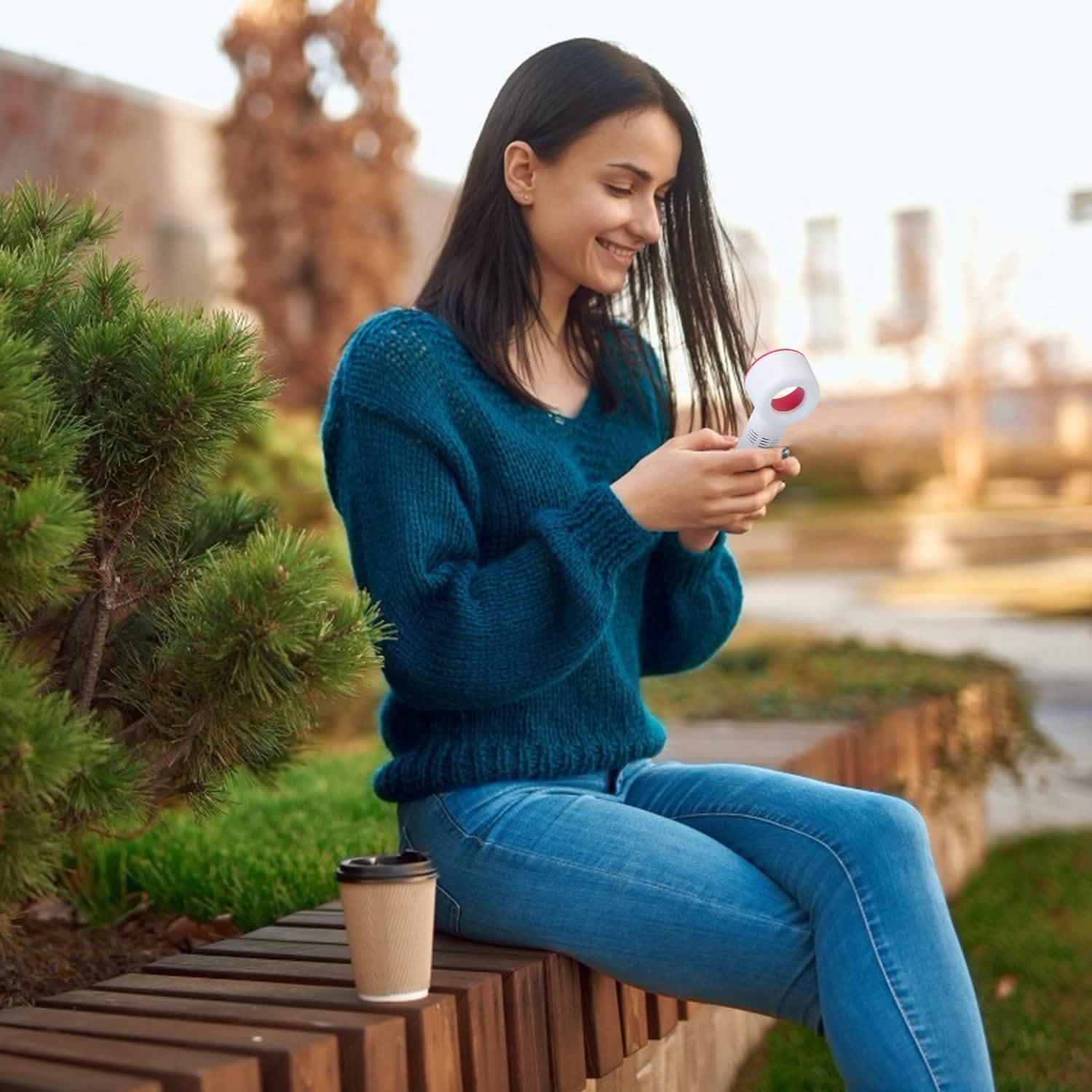 Portable Handheld Bladeless Fan Household Appliances - Tophatter Daily Deals