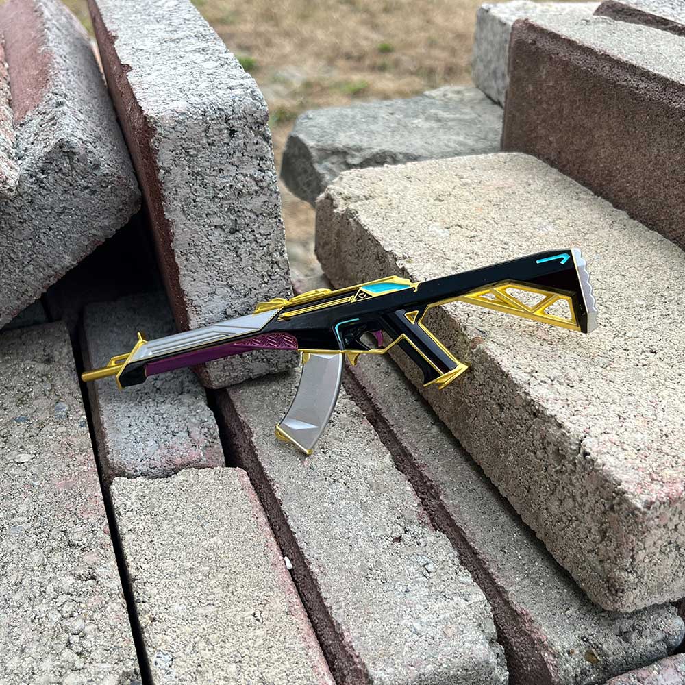 Metal Prime Vandal Miniature 1:6 Tiny Gun - Tophatter Daily Deals