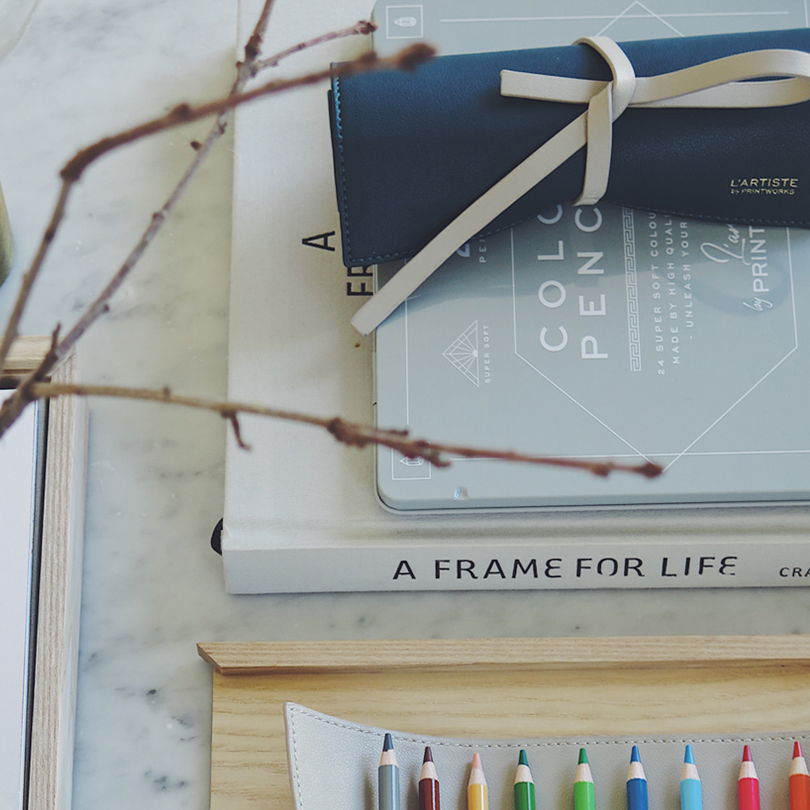 Colour pencils - Classic (24-set) - Tophatter Daily Deals