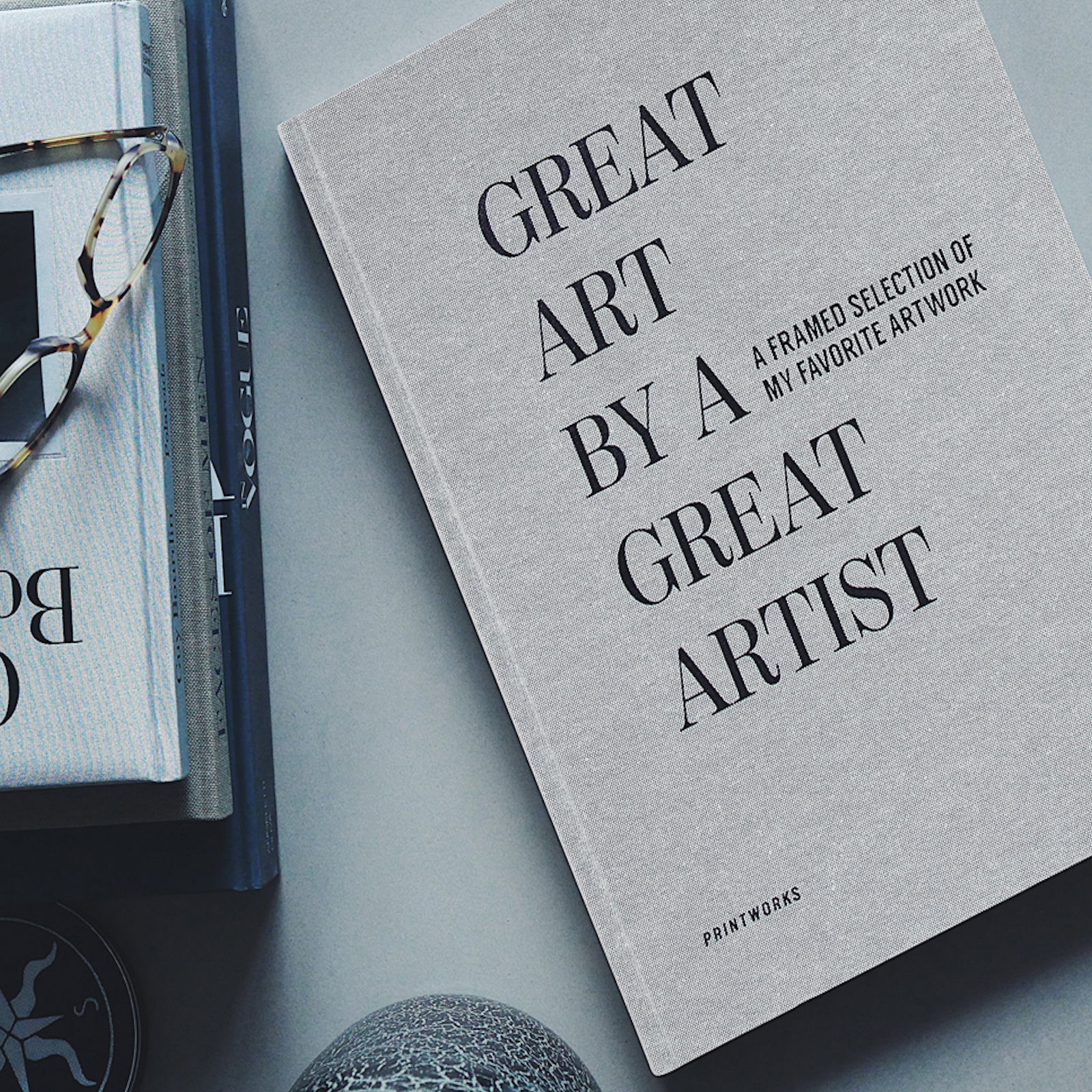 Frame Book - Great Art (Grey) - Tophatter Daily Deals