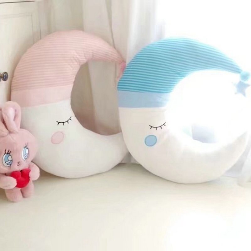 Moon Star Pillow Plush Cushion Smile With Hat Outer Space - Tophatter Daily Deals