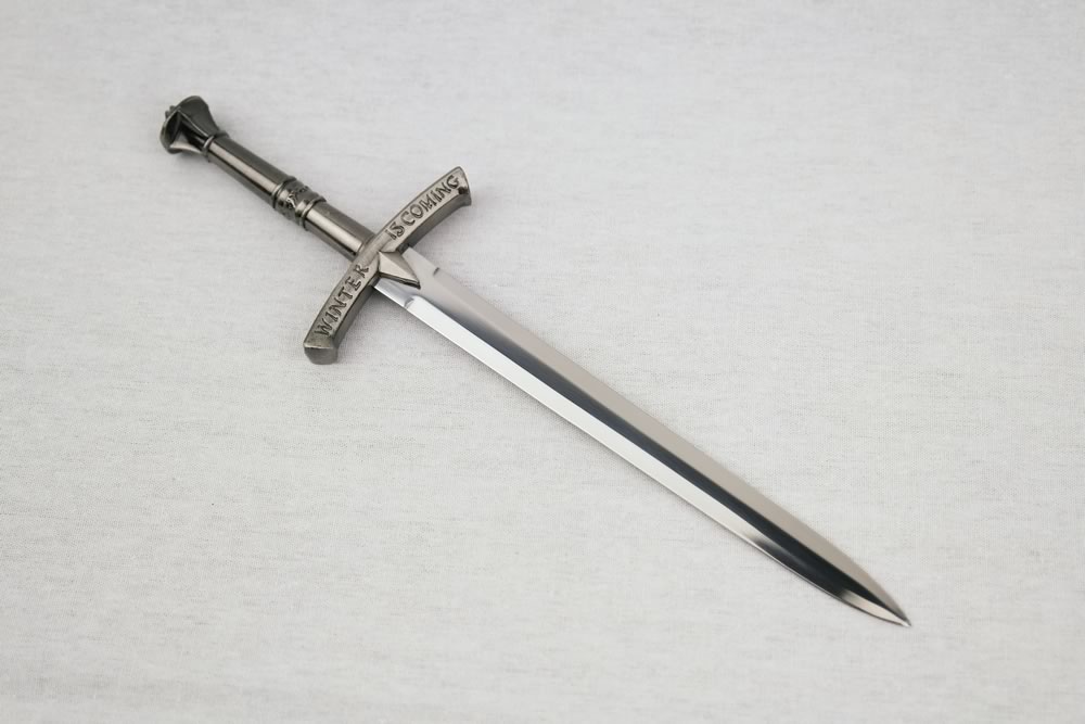 Game Of Thrones - Ned Stark's Ice Collectible (21cm) Collectible Merchandise - Tophatter Daily Deals