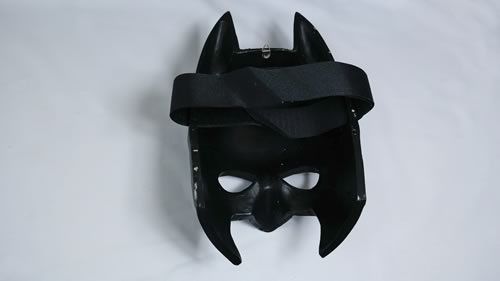 Batman – Batman Cowl Mask Mask - Tophatter Daily Deals