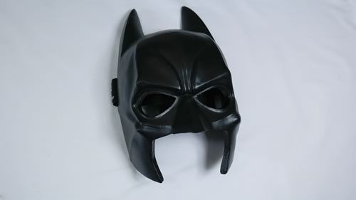 Batman – Batman Cowl Mask Mask - Tophatter Daily Deals