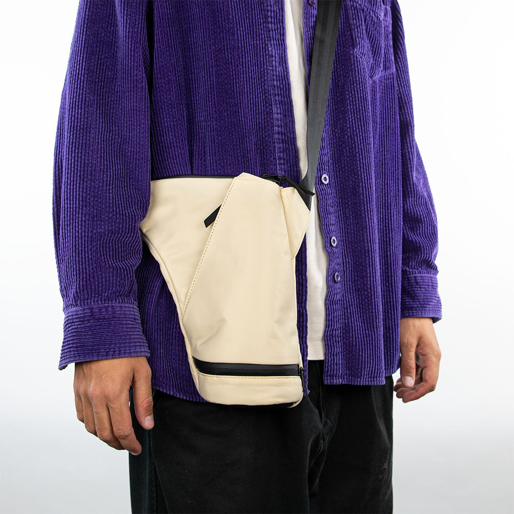 Puffco Journey Travel Bag for Peak Series Stash Pouches - Tophatter Daily Deals