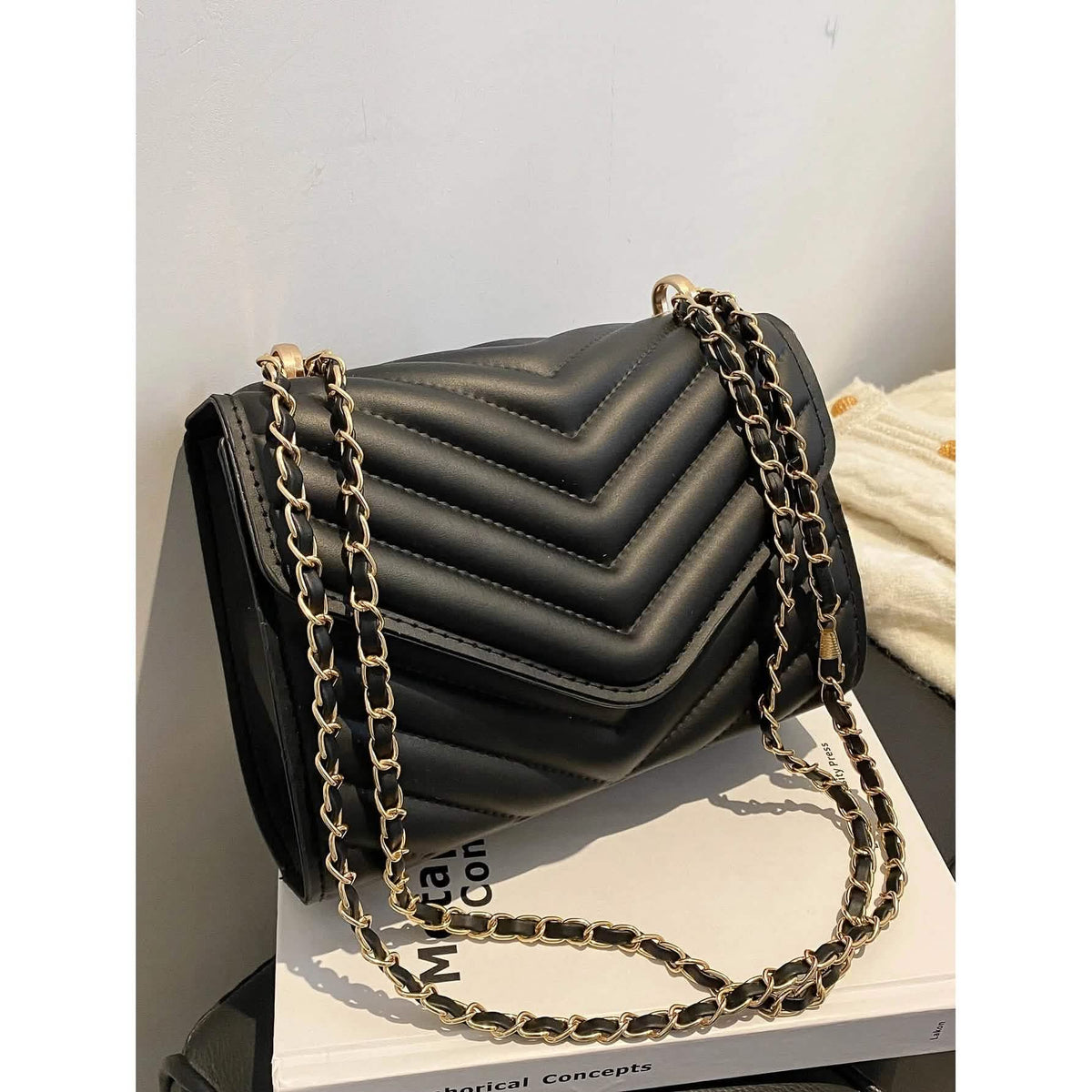 Quilted Pattern Flap Chain Square Bag Handbags & Wallets - Tophatter Daily Deals