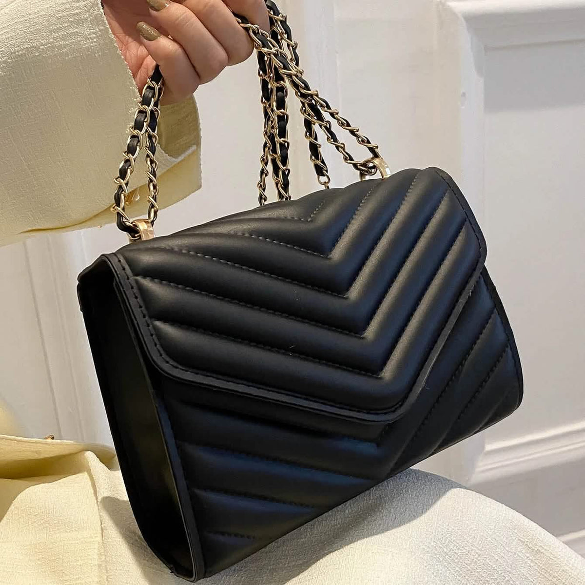 Quilted Pattern Flap Chain Square Bag Handbags & Wallets - Tophatter Daily Deals