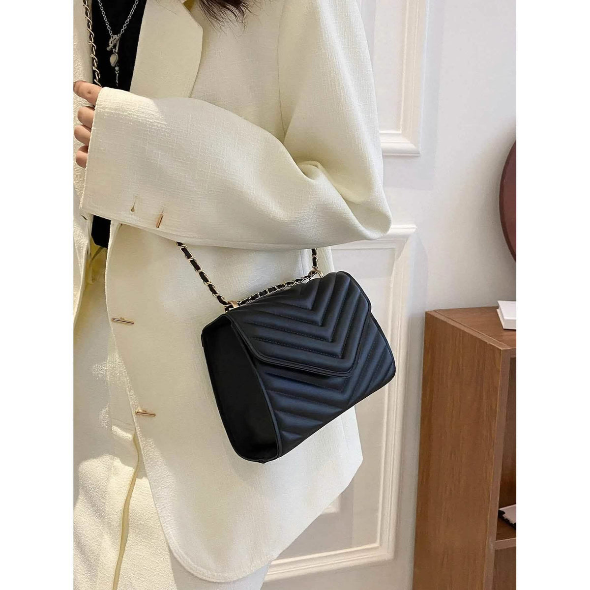 Quilted Pattern Flap Chain Square Bag Handbags & Wallets - Tophatter Daily Deals