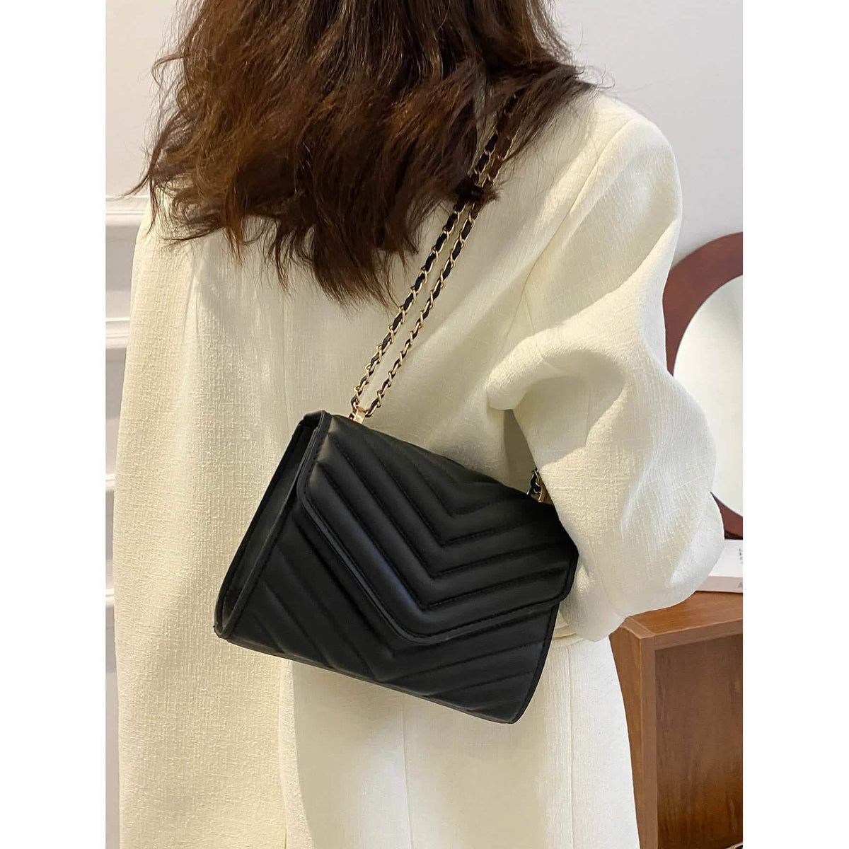 Quilted Pattern Flap Chain Square Bag Handbags & Wallets - Tophatter Daily Deals