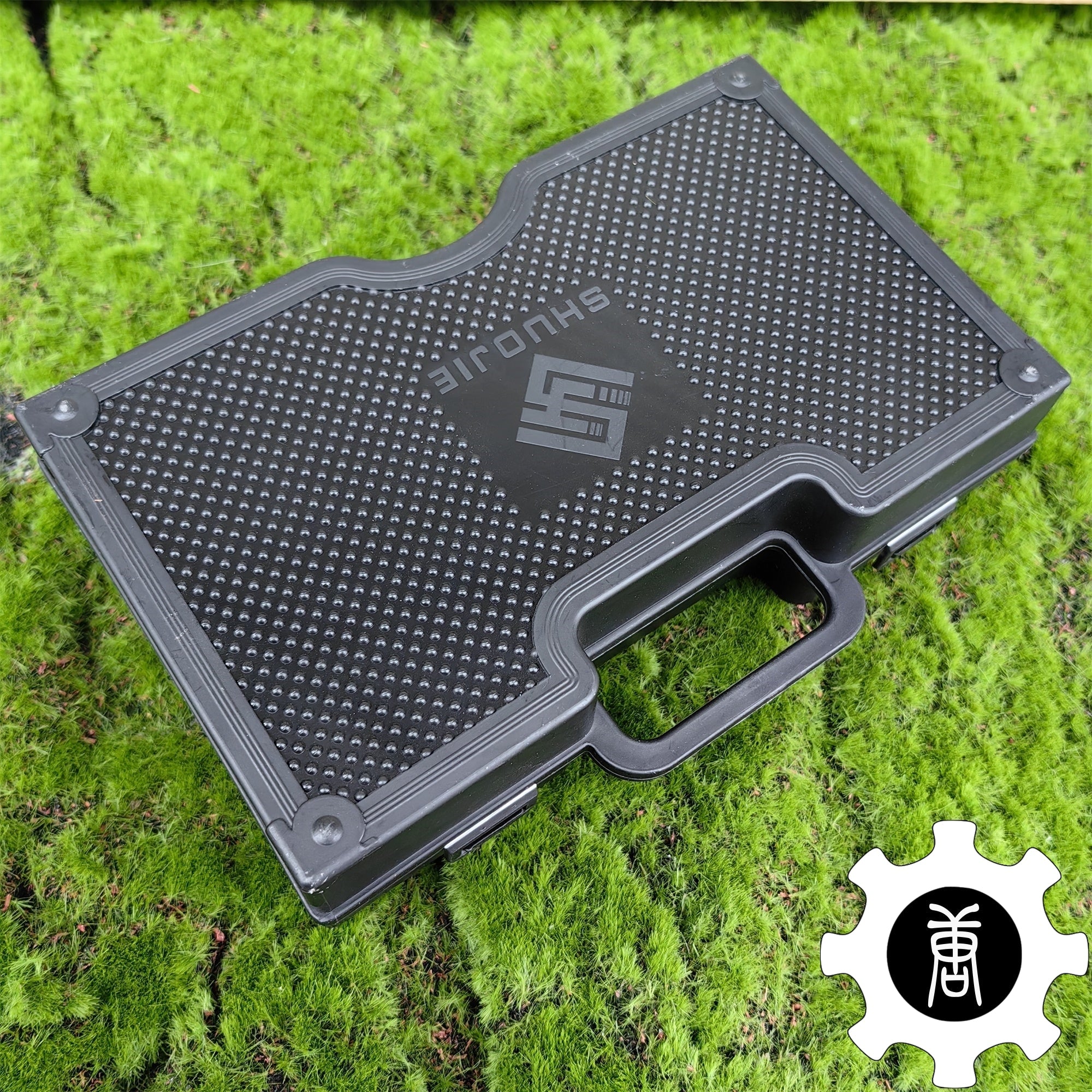 Reaver Skin Gun Pendant Gift Box 7 In 1 Pack - Tophatter Daily Deals