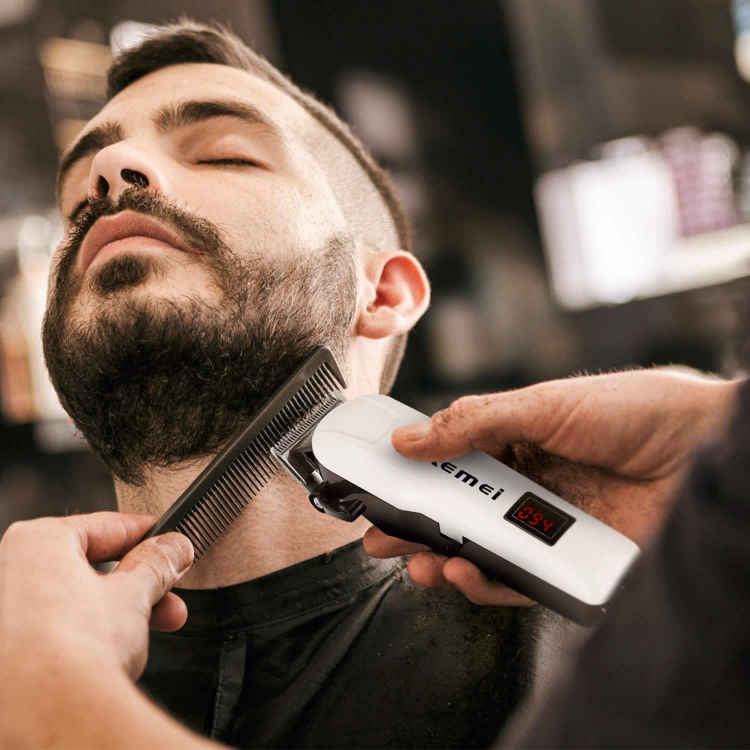 Rechargeable Cordless Hair Clipper Men's Grooming - Tophatter Daily Deals