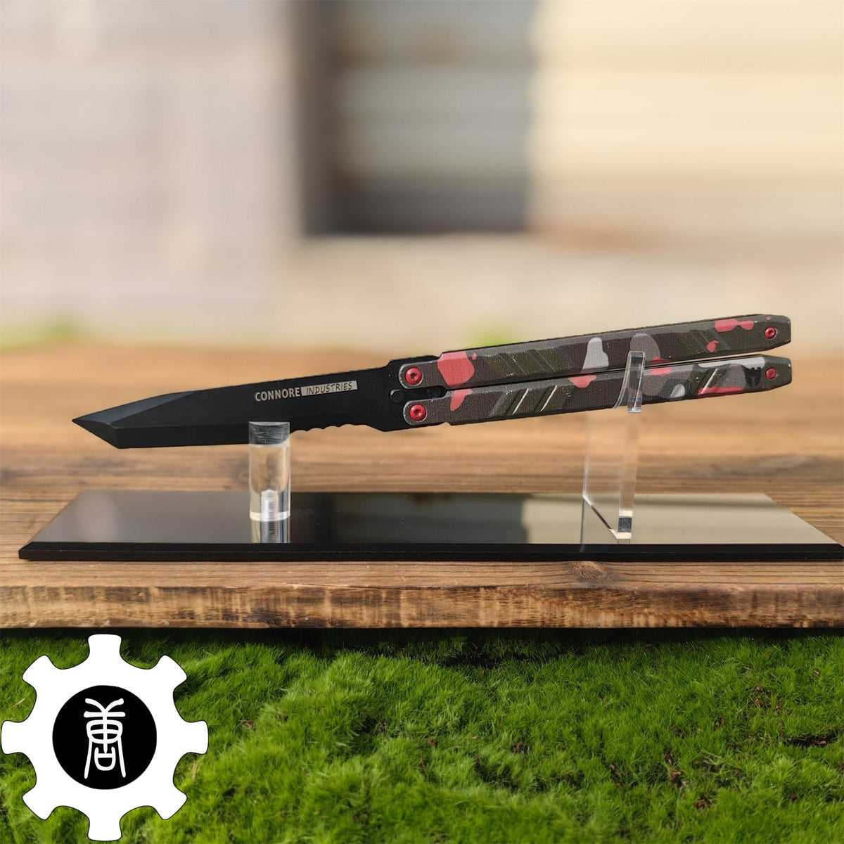 IRL Recon Knife Blunt Blade BalisongTrainer Red Black&Acrylic Stand - Tophatter Daily Deals