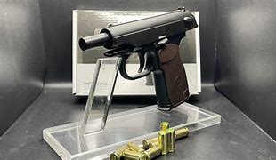 RETAY PM MAKAROV BLANK GUN - BLACK - Tophatter's Army Deals BLANK GUNS - Tophatter Daily Deals