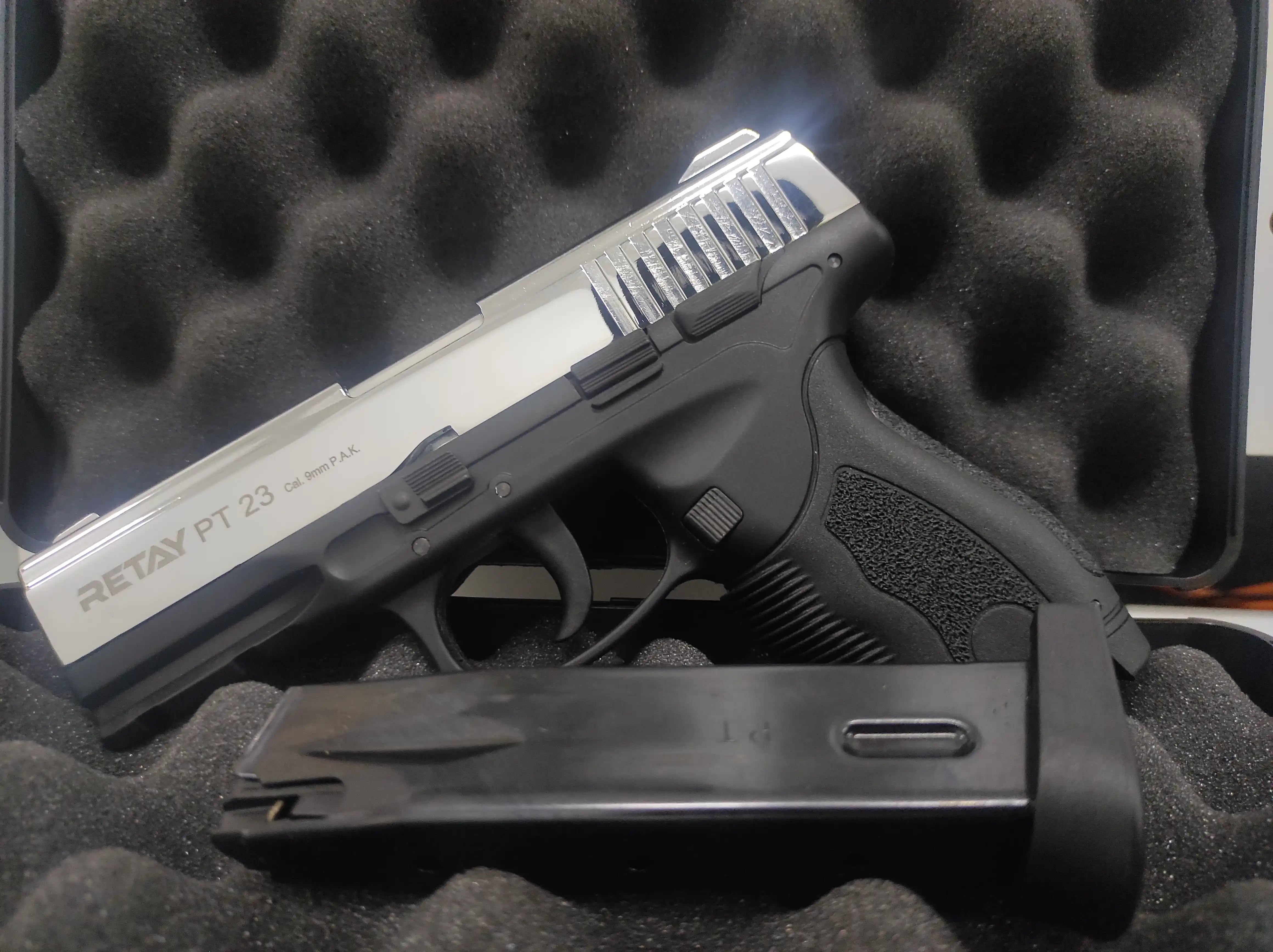 RETAY PT23 BLANK GUN - SHINY CHROME - Tophatter's Army Deals BLANK GUNS - Tophatter Daily Deals
